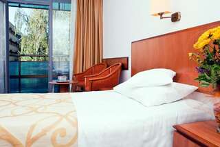 Отель Hotel Cleopatra Сатурн Двухместный номер с 1 кроватью или 2 отдельными кроватями-2